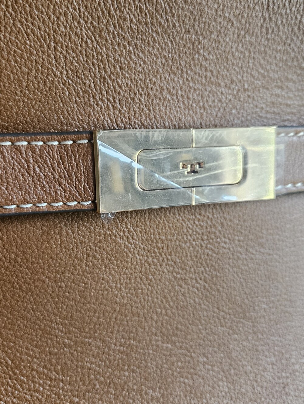 Small Lee Radziwill Double Bag. Aged Tan. Tory Burch. - Picture 9 of 13